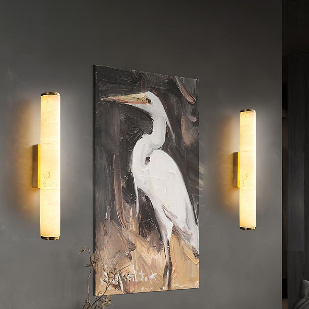 Moderne Wandleuchte mit Alabasterrohr – ein LED-Leuchtmittel