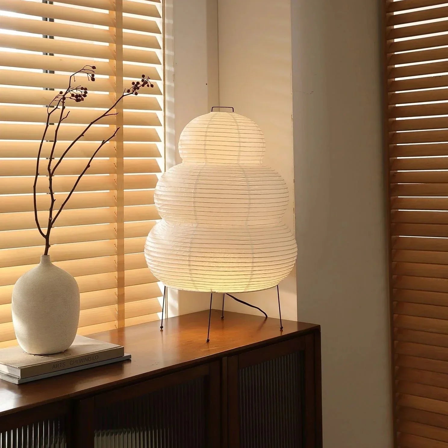 Layered Rice Paper Shade Floor Lamp — Flat Base, Soft Diffused Lighting