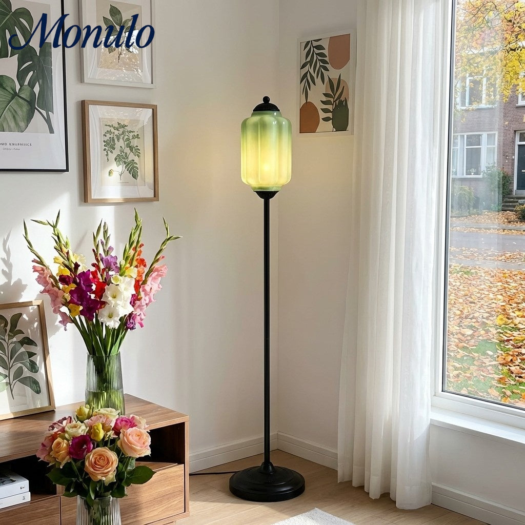 Glas-Stehlampe in Kürbisform — retro-inspirierter organischer Stil