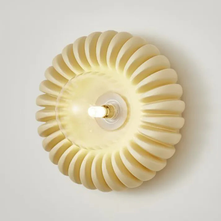 Lyra Resin Wall Lamp — Ambient Glow, Sculptural Silhouette