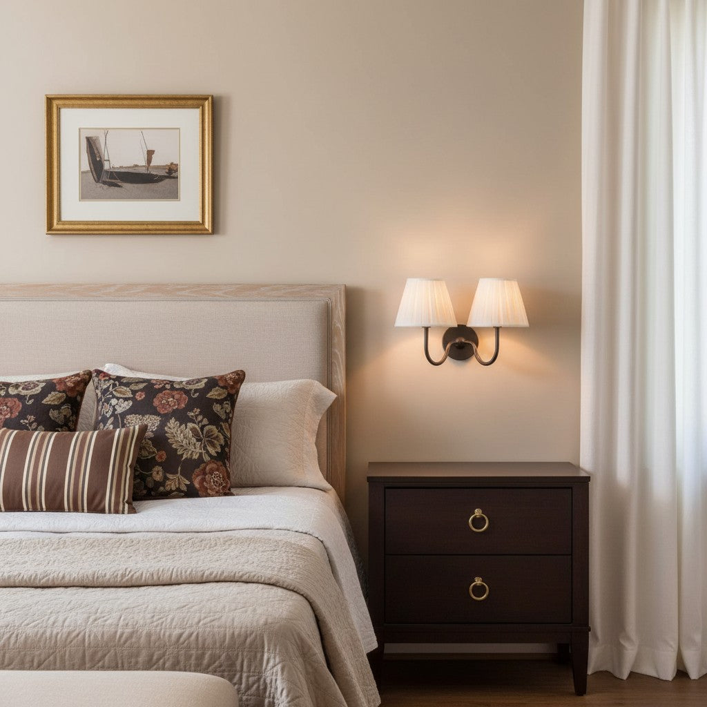 Wandlamp met geplooide lampenkap – rustieke lamp van metaal & linnen