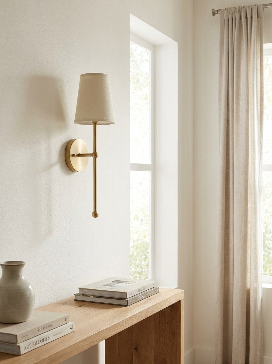 Lampă de perete scandinavă din alamă — abajur din material textil, 15x53 cm