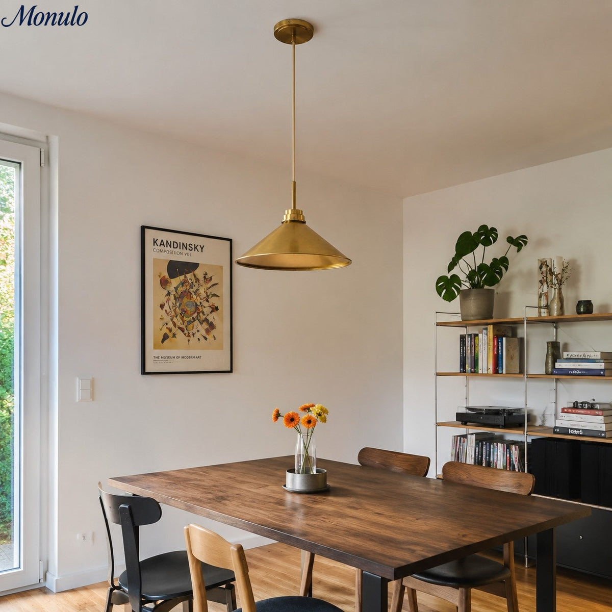 Kegelförmige Pendelleuchte — dimmbarer Landhausstil
