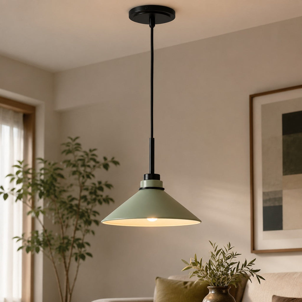 Kegelförmige Pendelleuchte — dimmbarer Landhausstil