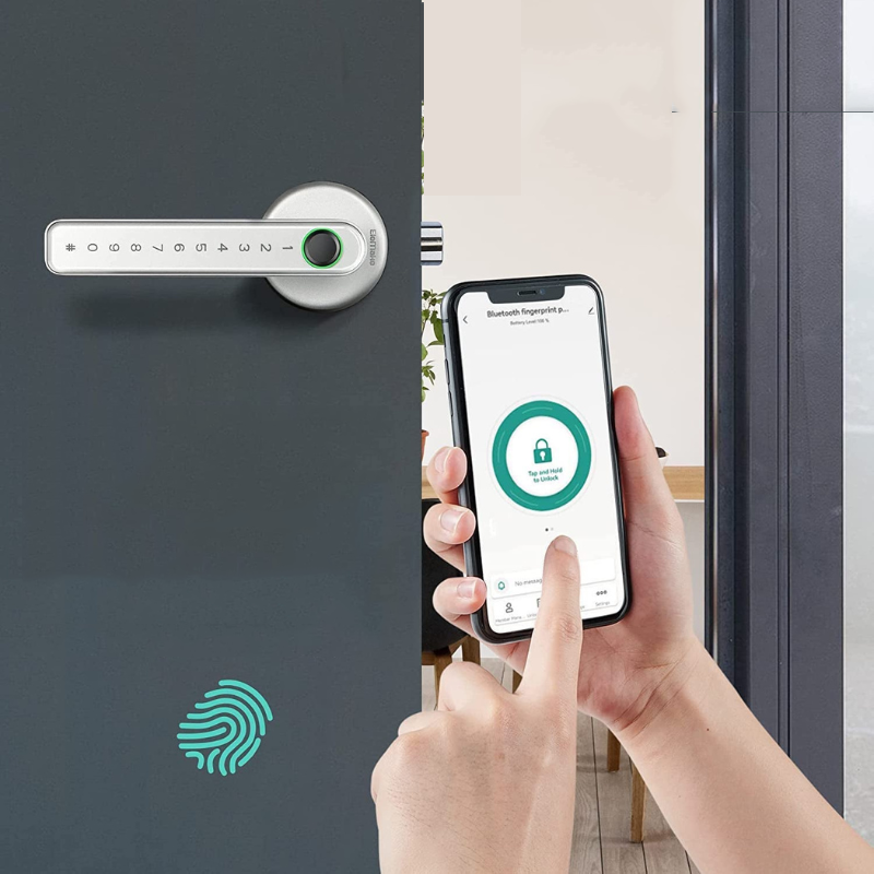 Electronic Door Lock — Fingerprint Entry and Keypad Code