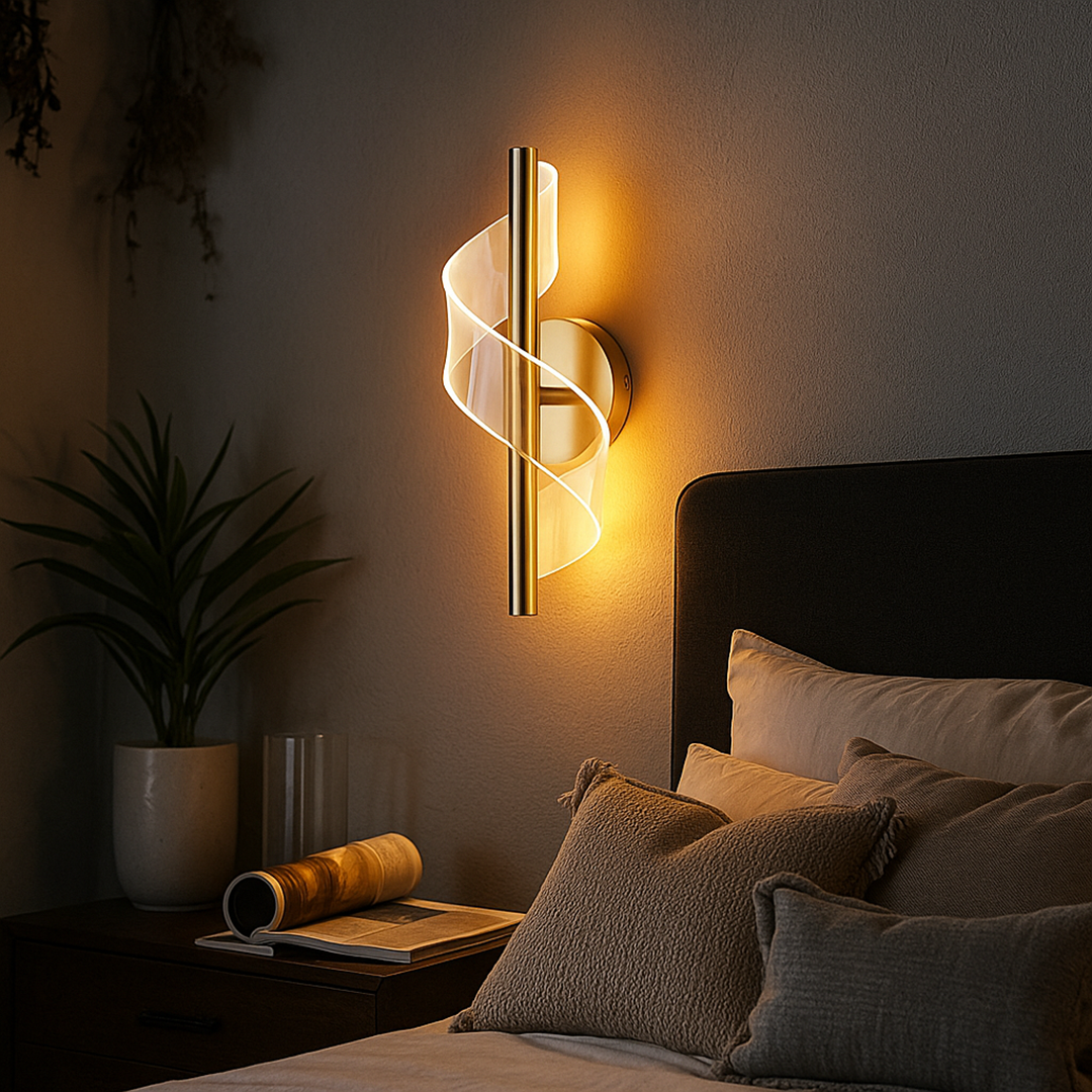 Lampă de perete LED spiralată - metal negru, difuzor acrilic