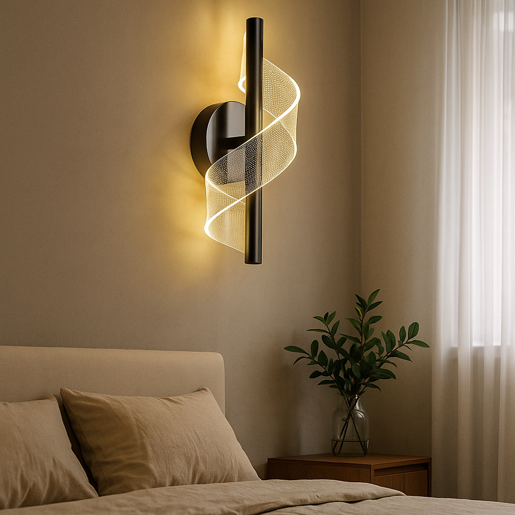 Lampă de perete LED spiralată - metal negru, difuzor acrilic