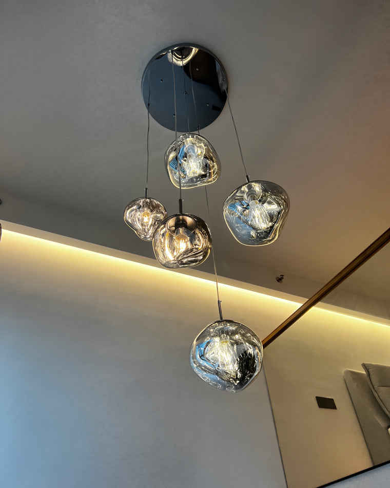 Abażurowa lampa wisząca z akrylu Melt Design - ściemnialna, ciepłe białe światło LED