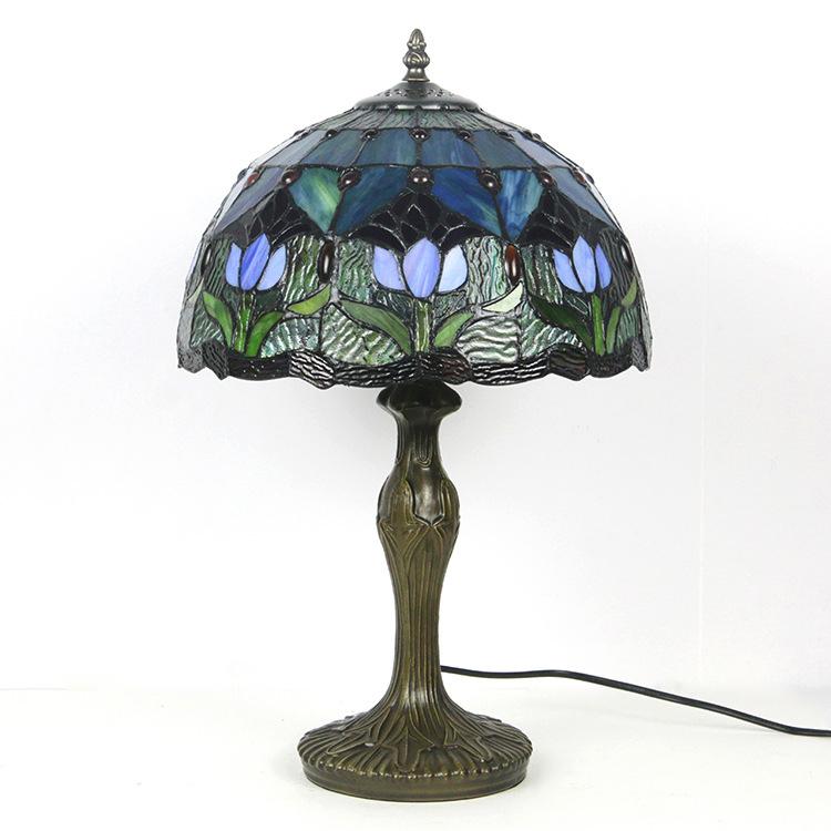 Tiffanybordslampa i färgat glas - 45 cm E26, glas och metall