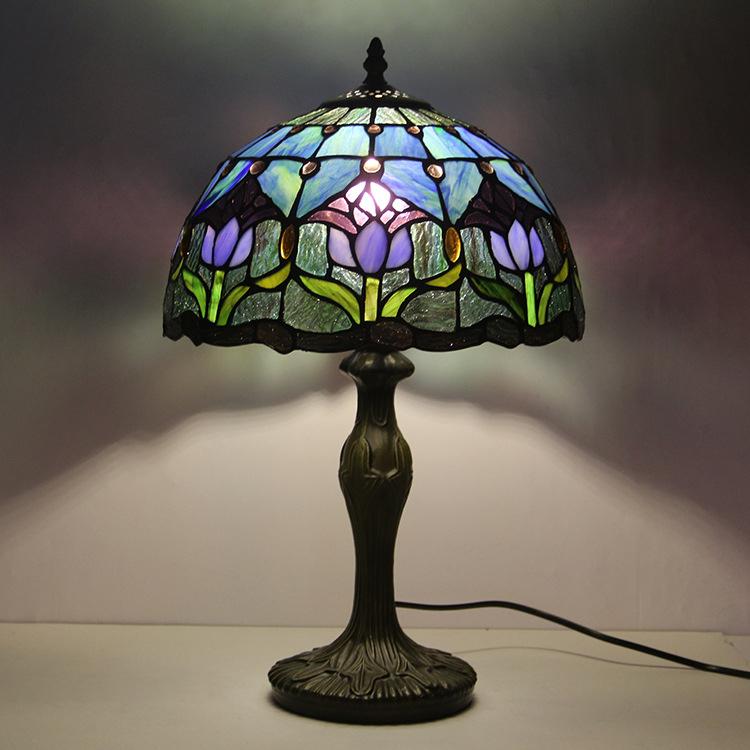 Tiffanybordslampa i färgat glas - 45 cm E26, glas och metall