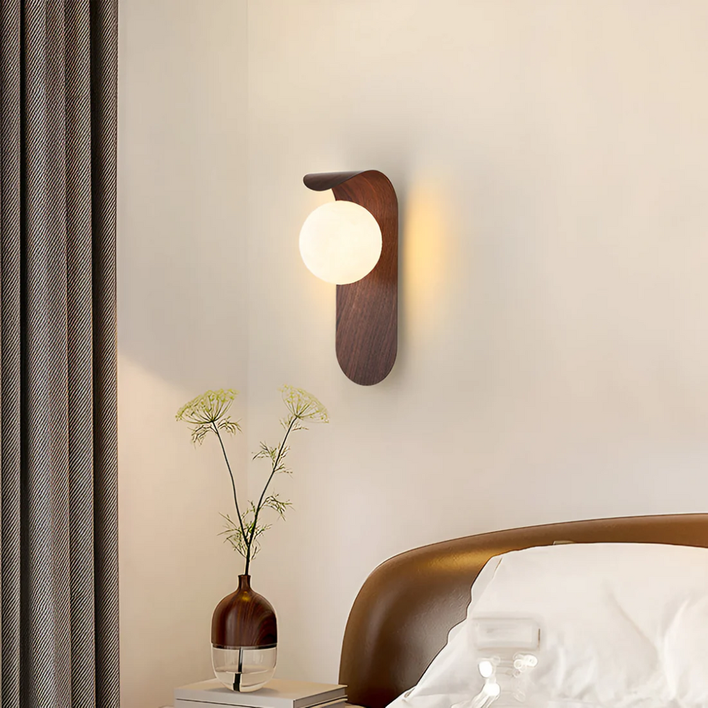 Lampă de perete tip glob din lemn, stil scandinav - 1 sursă de lumină, LED de 25cm