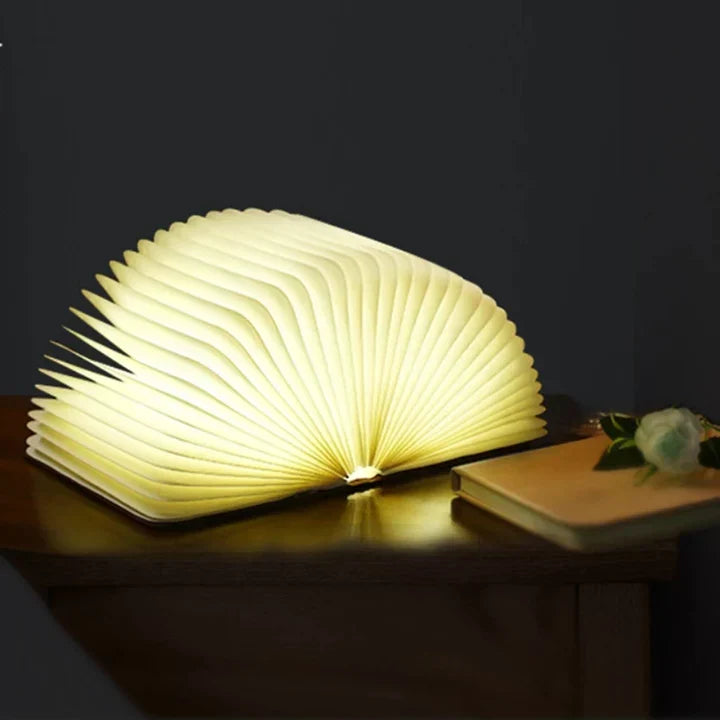 Lampka LED do książki — ciepłe światło, dekoracyjny drewniany design