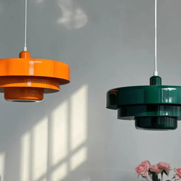 Vintage-pendellampe i metal — varm hvid LED, sort og bronze