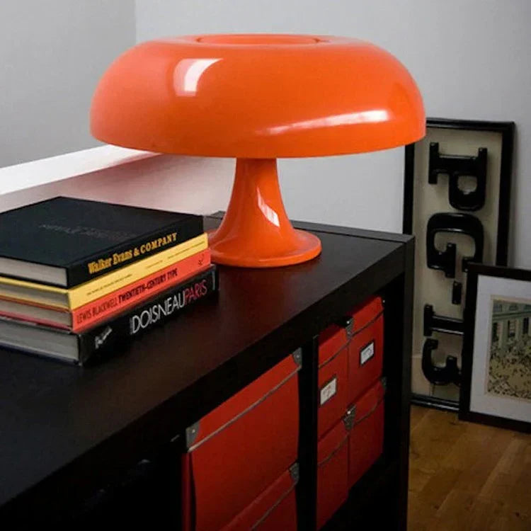 Retro lampa stołowa w kształcie grzybka — ściemniane, ciepłe białe światło