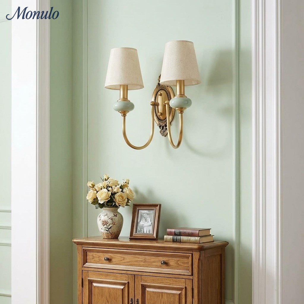 Keramische wandlamp met stoffen kap, 1 of 2 E27-lampen