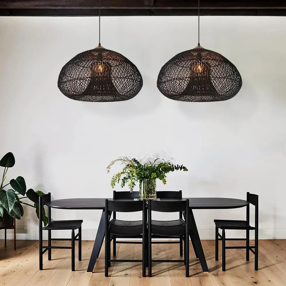 Lampă suspendată din ratan, lucrată manual - decor Japandi boho