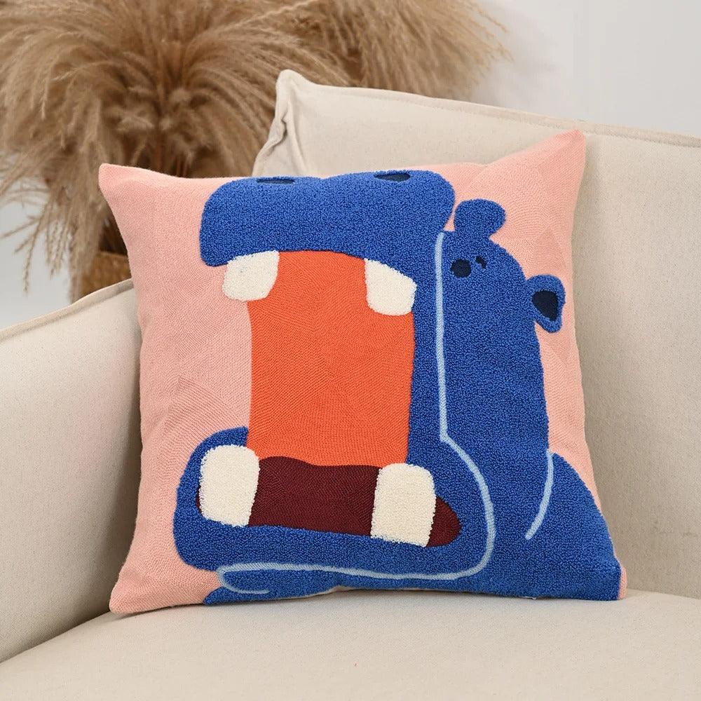 Față de pernă scandinavă cu broderie cu animale, 45x45, poliester și bumbac