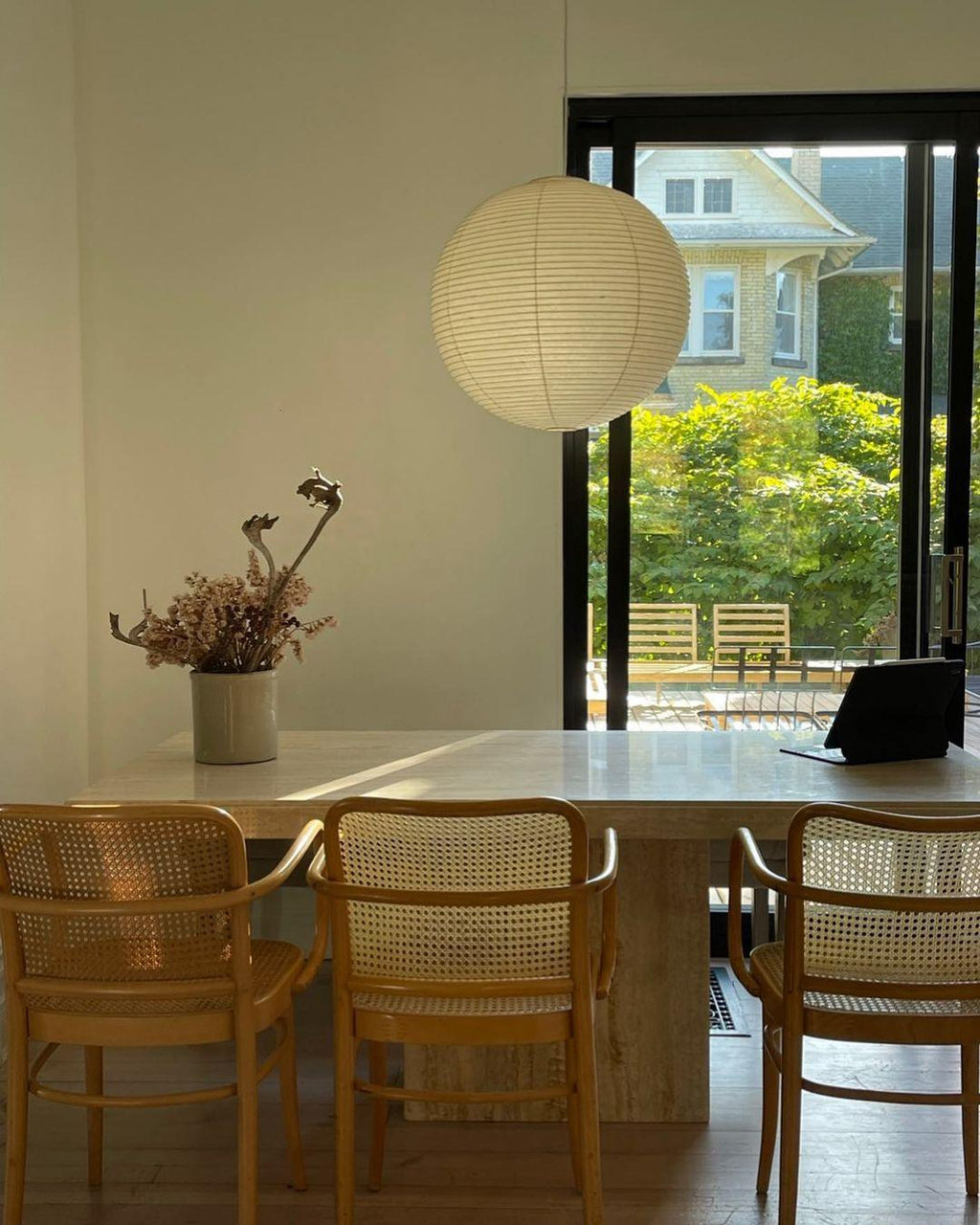 Akari A Series Pendant Light — Elegant Japanese Craftsmanship