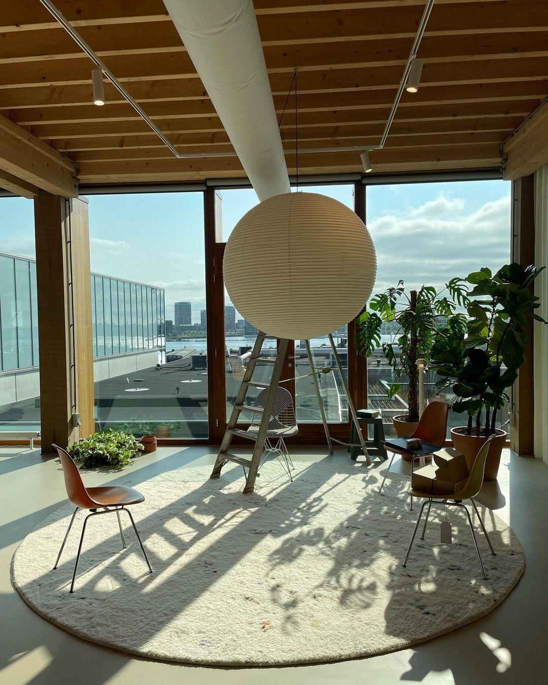 Akari A Series Pendant Light — Elegant Japanese Craftsmanship