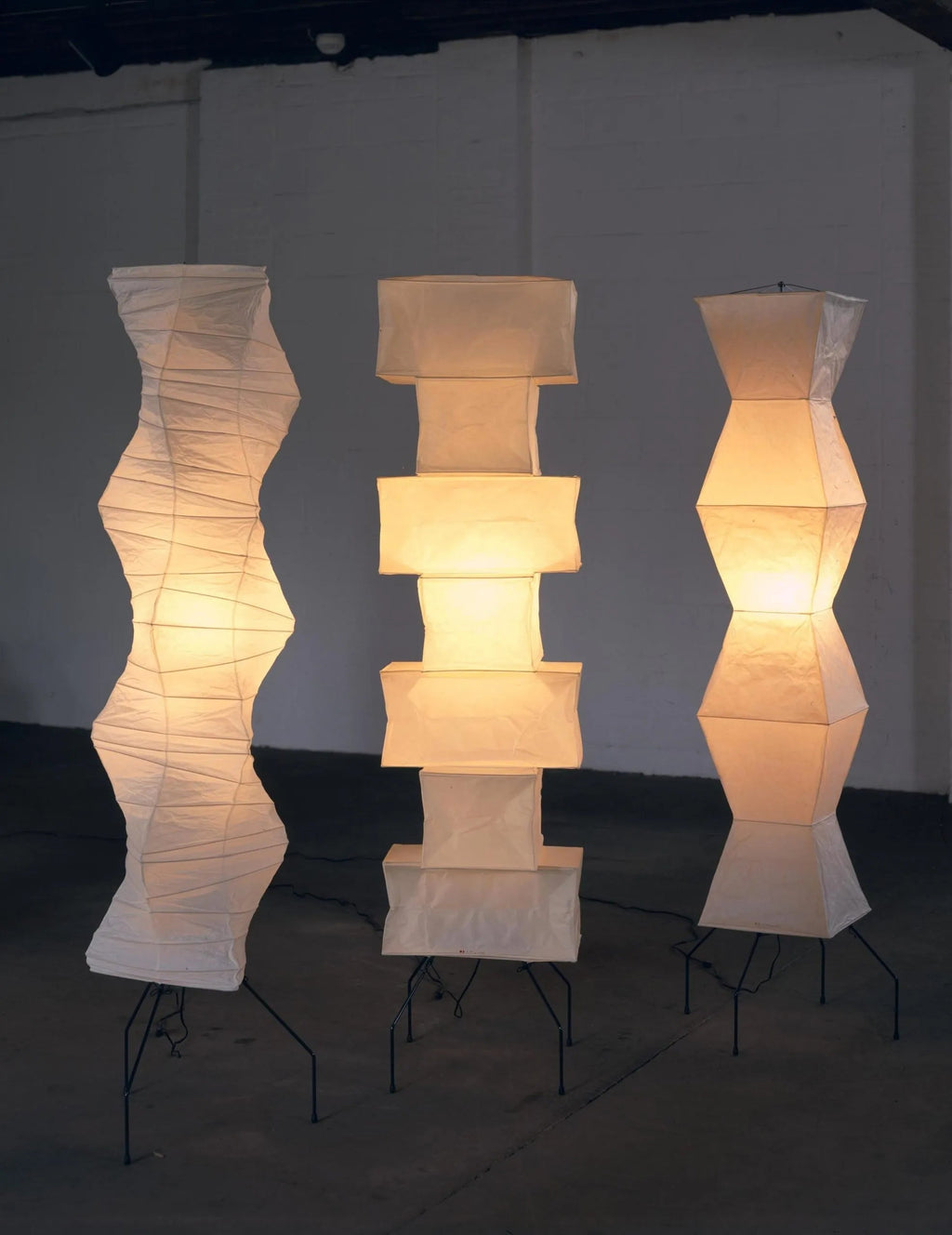 Hikaru Minimalist Design Floor Lamp — Soft Ambient Glow Rice Paper Shade