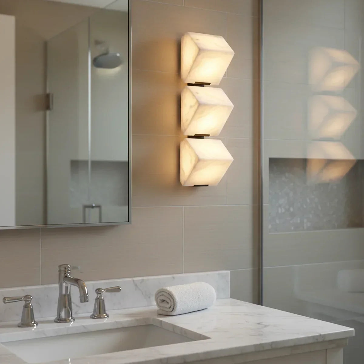Alabaster Staircase Wall Lamp | wildoxy