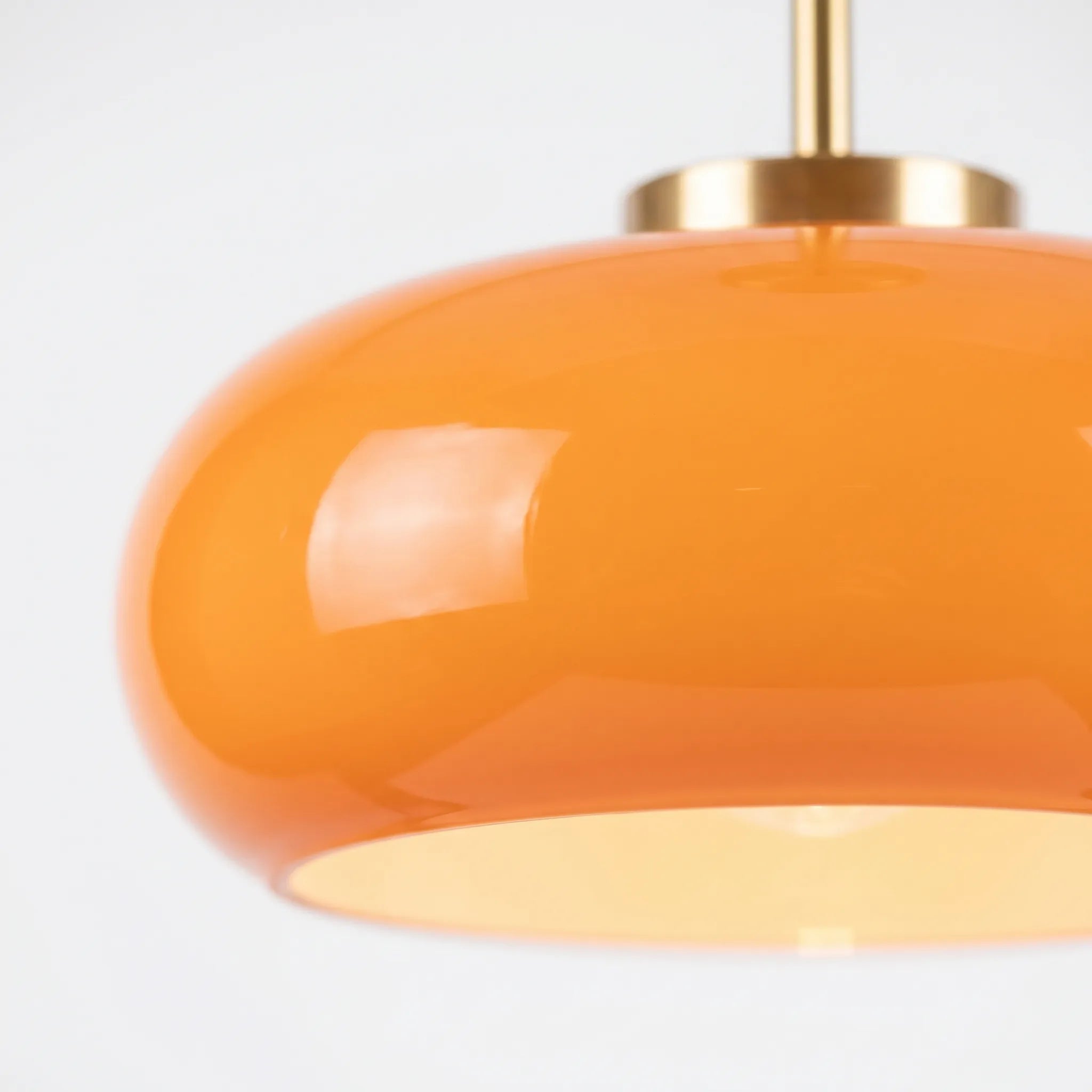 Vintage Style Ceiling Light -  Illuminating Living Spaces - Wildoxy