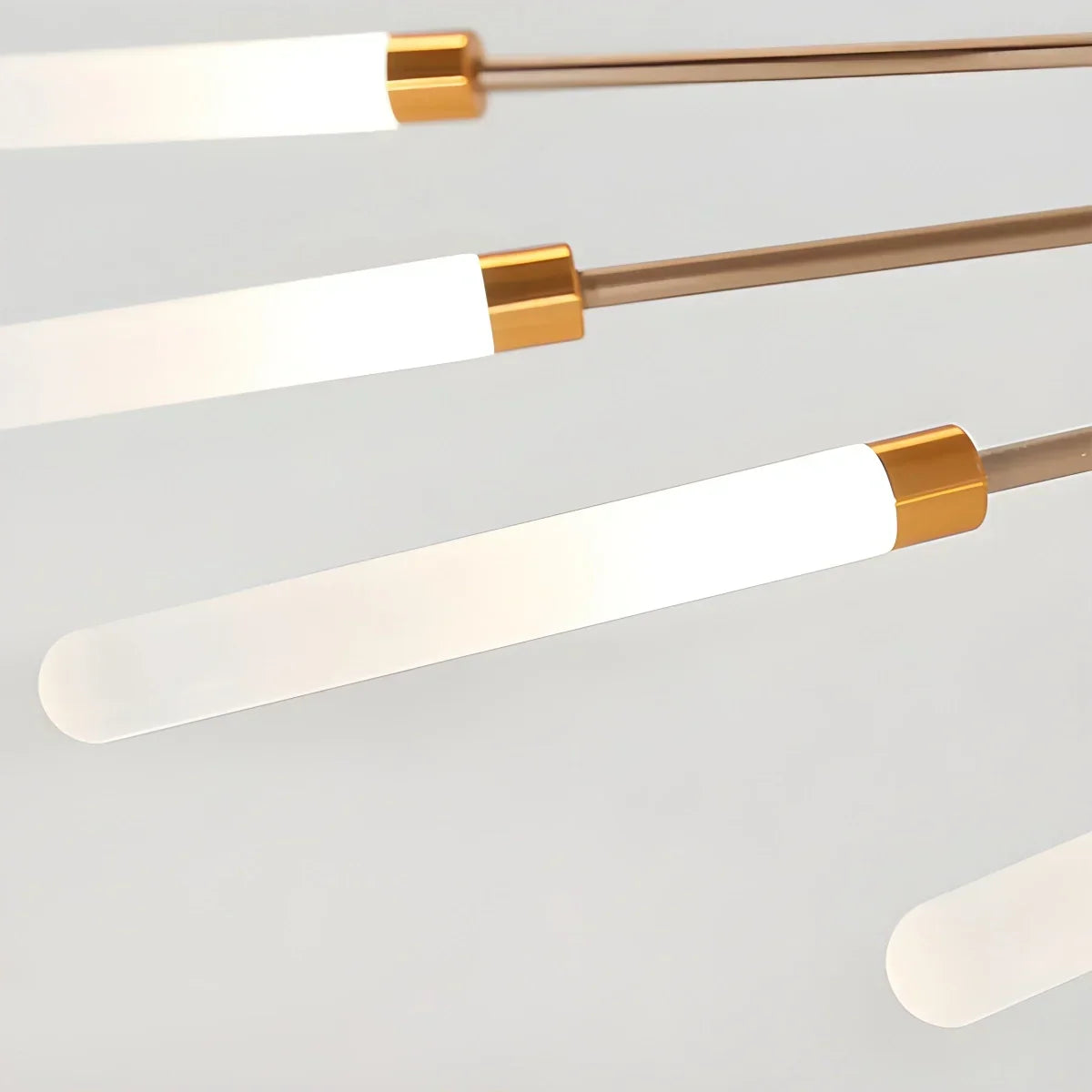 LED-Deckenleuchte aus Metall mit 20-42 Leuchten — Schwarz-Gold, dimmbar