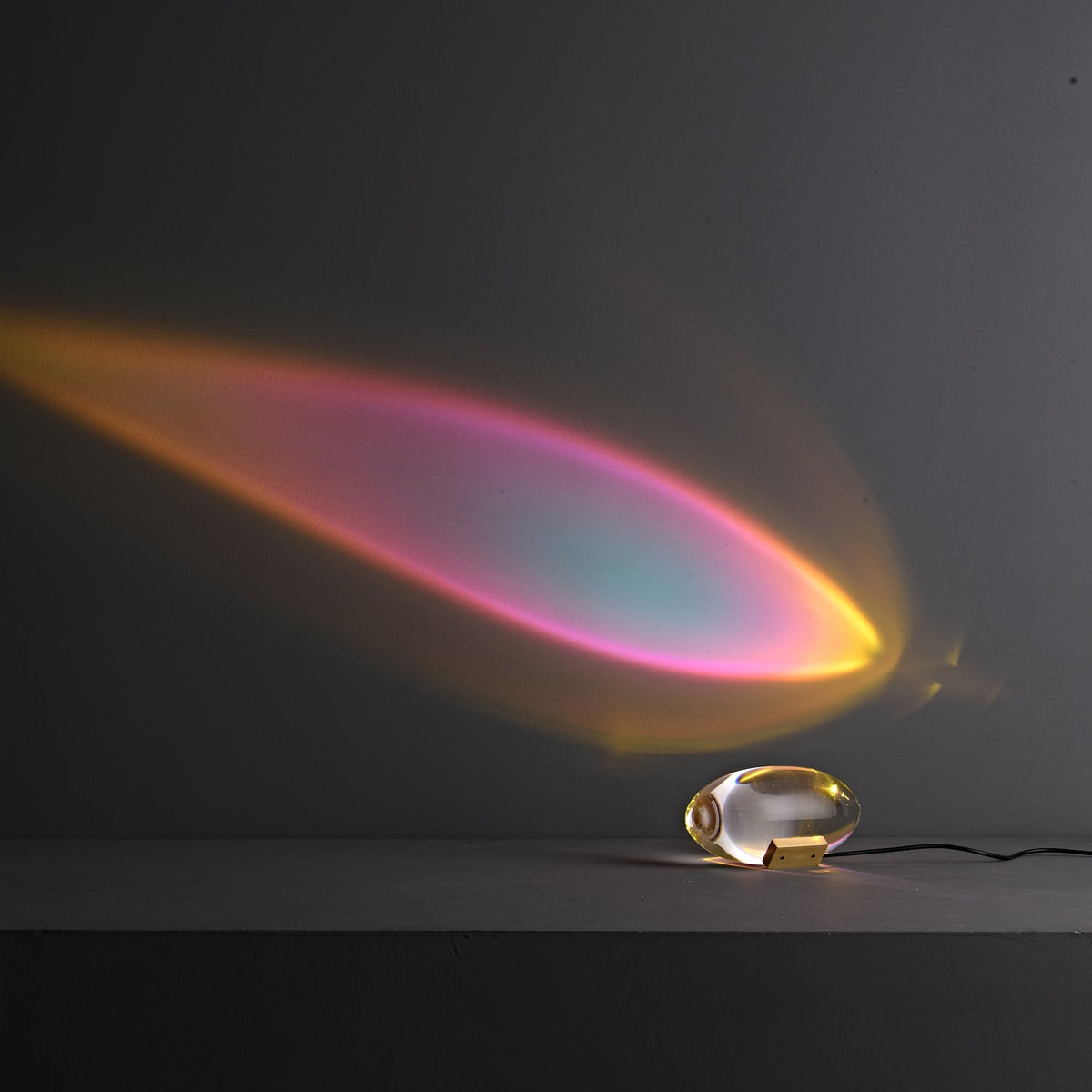 Marsman-tafellamp — oogvormige lichtprojectie op de muur, zachte gloed
