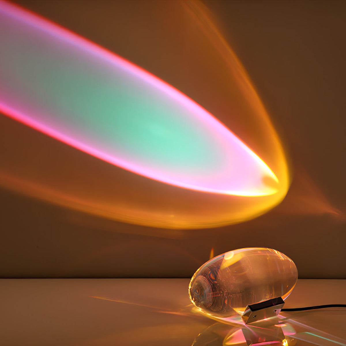 Marsman-tafellamp — oogvormige lichtprojectie op de muur, zachte gloed