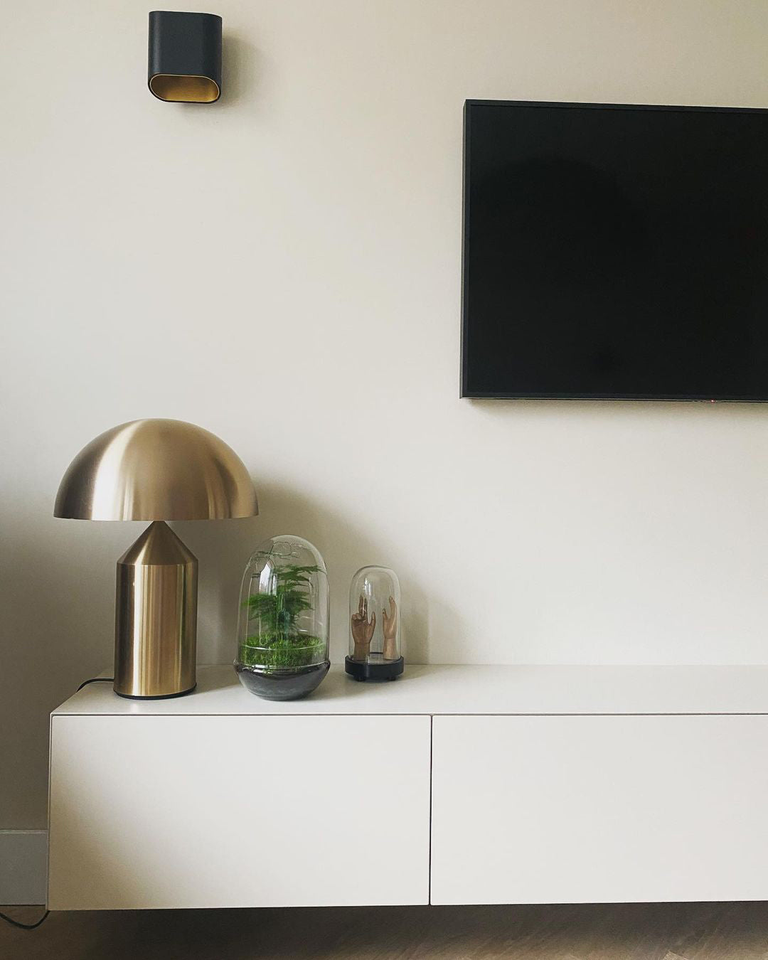Geometrische Metalllampe — italienisches Design, 2 Größen, 5 Oberflächen
