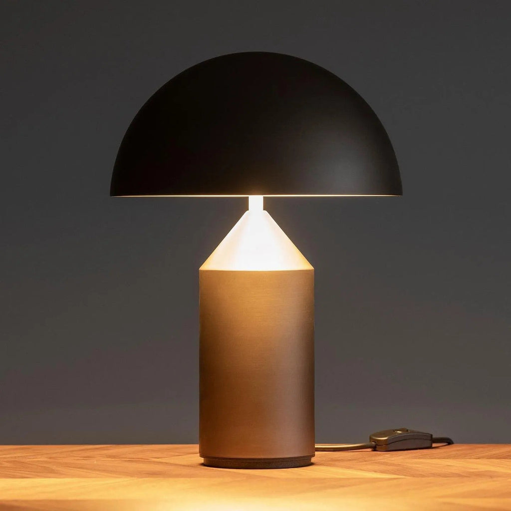 Geometrische Metalllampe — italienisches Design, 2 Größen, 5 Oberflächen