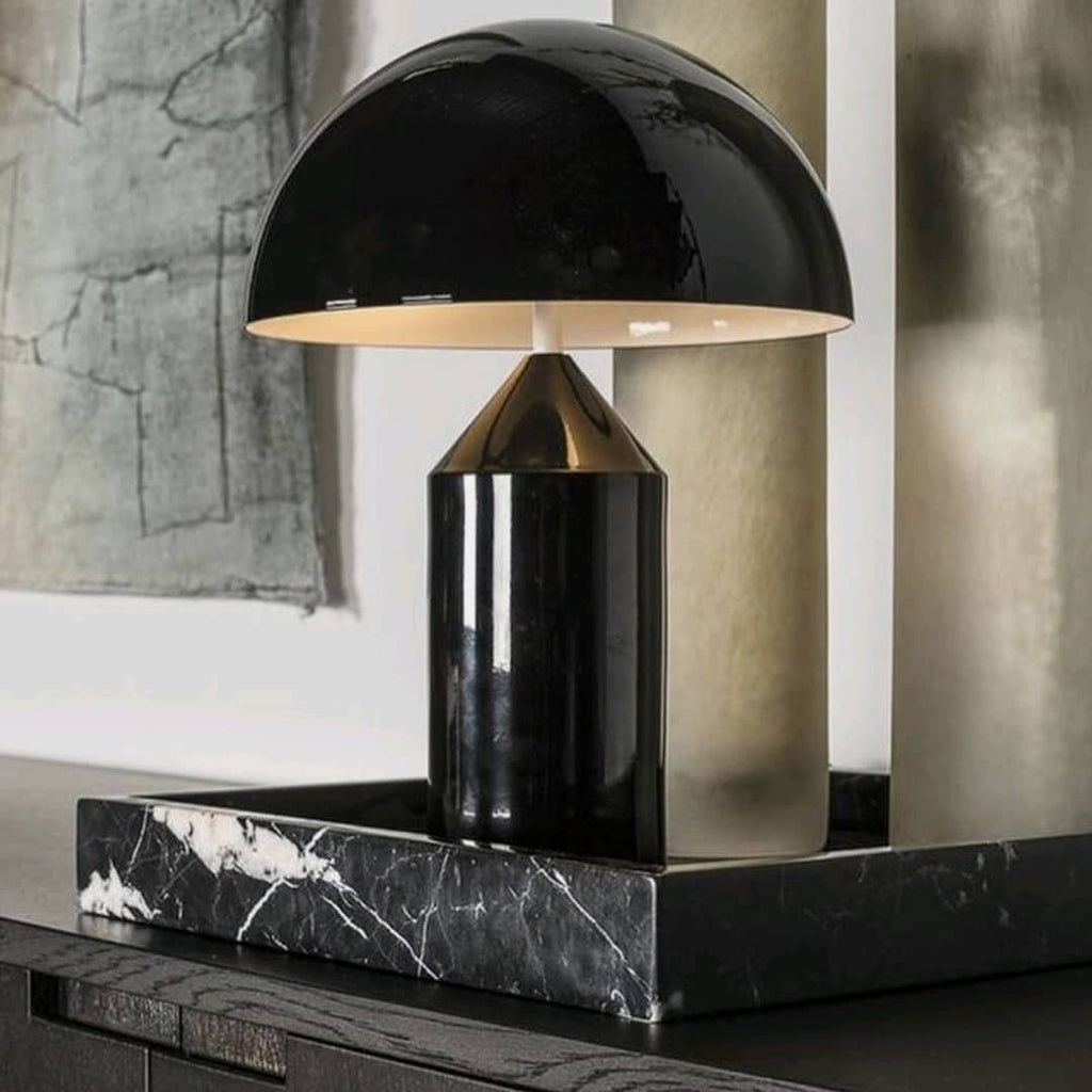 Geometrische Metalllampe — italienisches Design, 2 Größen, 5 Oberflächen