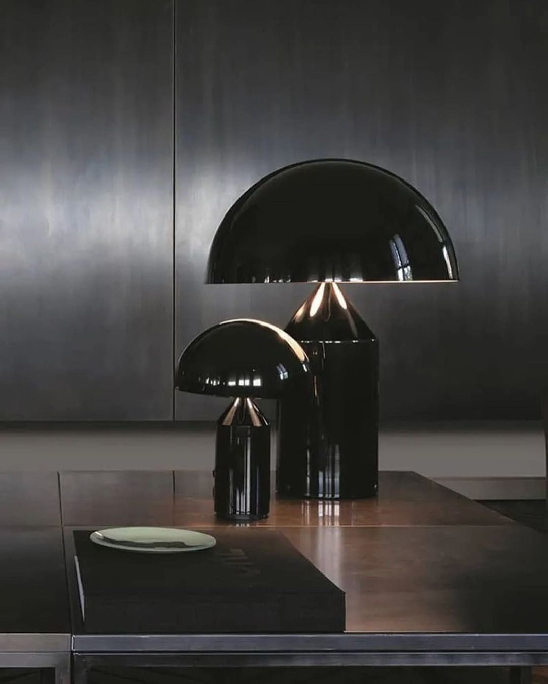 Geometrische Metalllampe — italienisches Design, 2 Größen, 5 Oberflächen