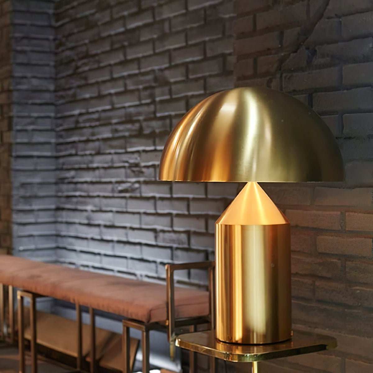 Geometrische Metalllampe — italienisches Design, 2 Größen, 5 Oberflächen