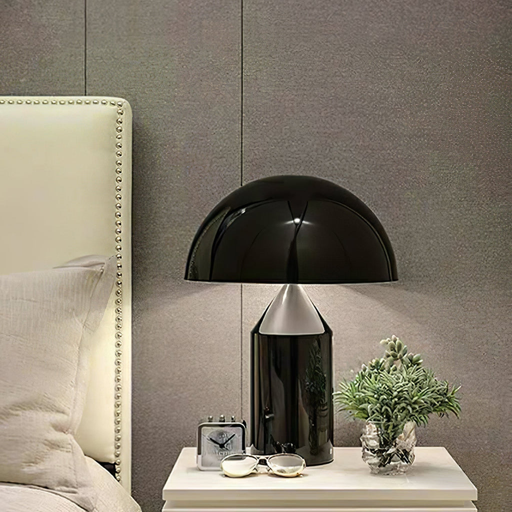 Geometrische Metalllampe — italienisches Design, 2 Größen, 5 Oberflächen