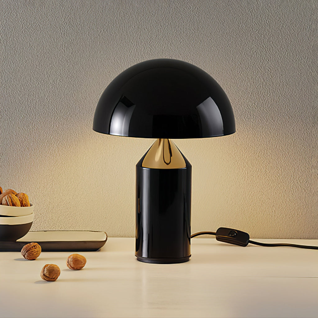 Geometrische Metalllampe — italienisches Design, 2 Größen, 5 Oberflächen