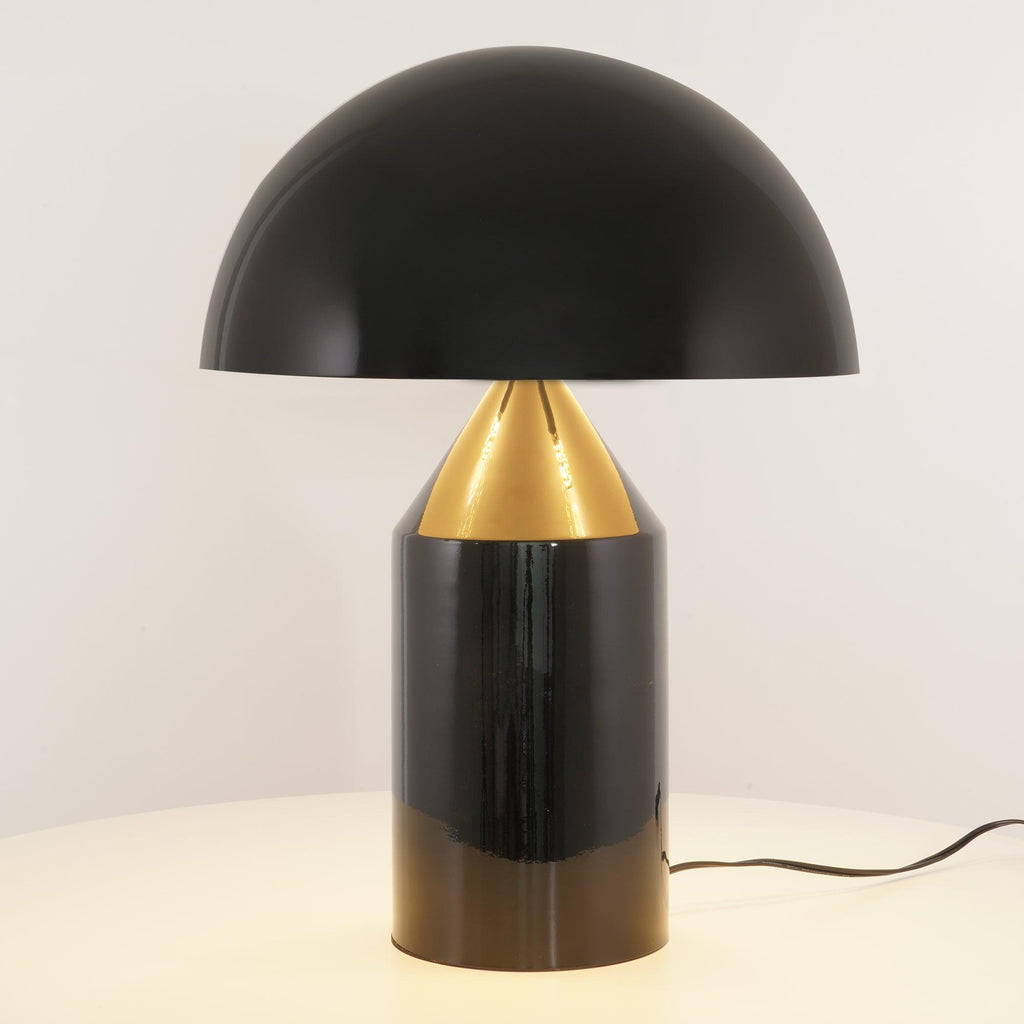 Geometrische Metalllampe — italienisches Design, 2 Größen, 5 Oberflächen