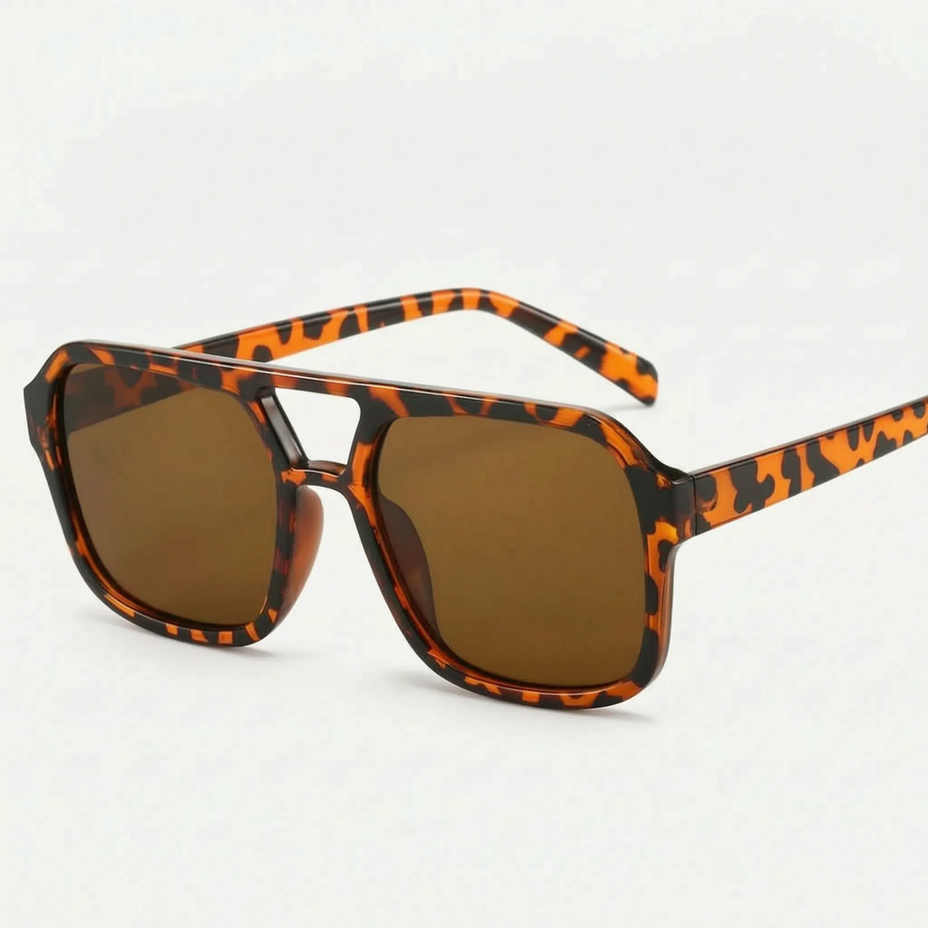 Oversized Aviator Sunglasses -  Driving In Sunlight - Wildoxy