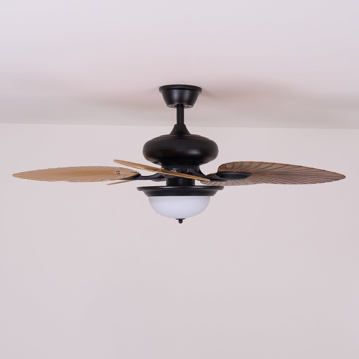 Tropischer Holz-Deckenventilator mit Licht, Fernbedienung und 6 Geschwindigkeitsstufen
