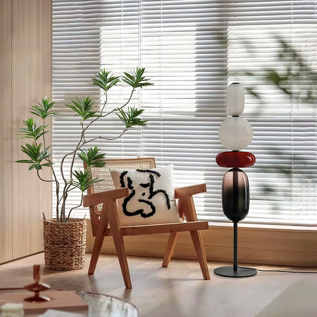 LED-golvlampa i glas, 130 eller 160 cm, röd vit svart