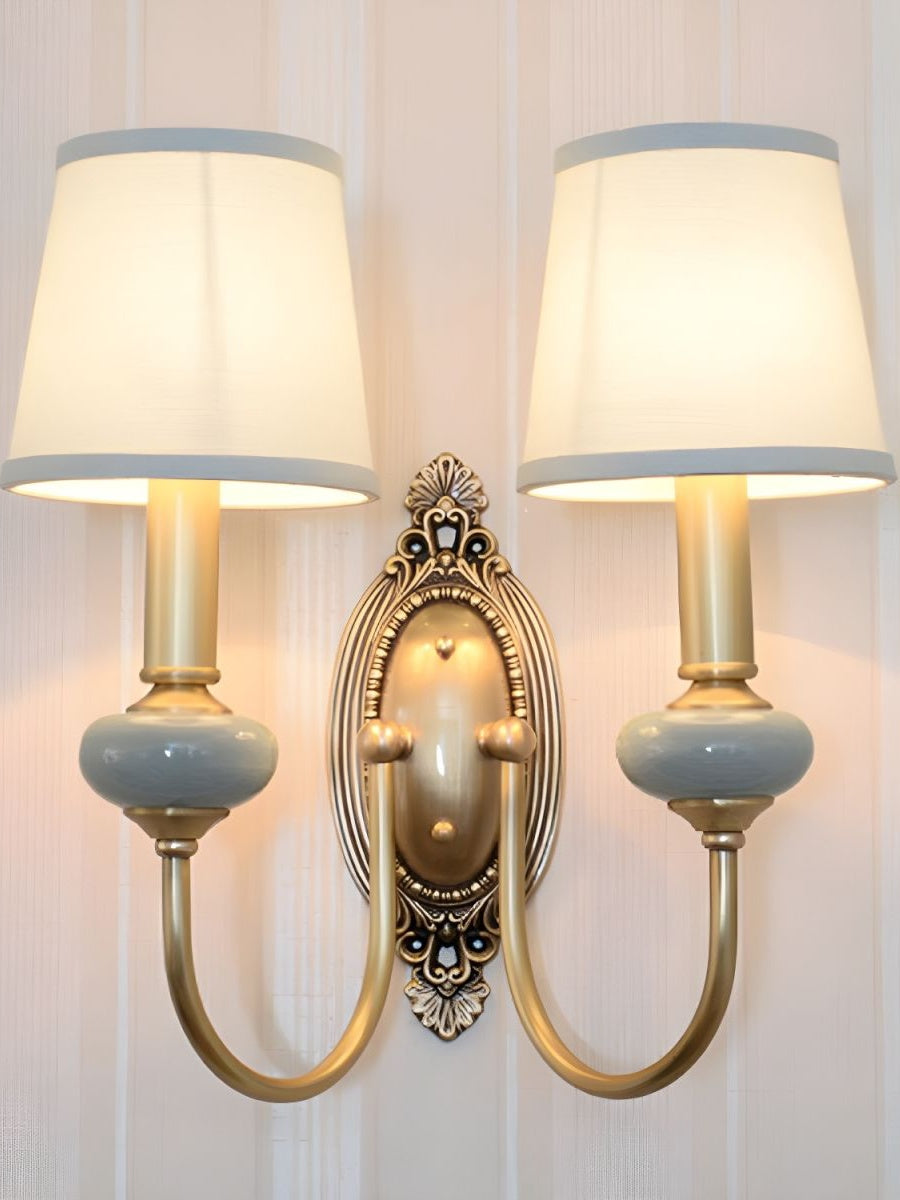 Keramische wandlamp met stoffen kap, 1 of 2 E27-lampen