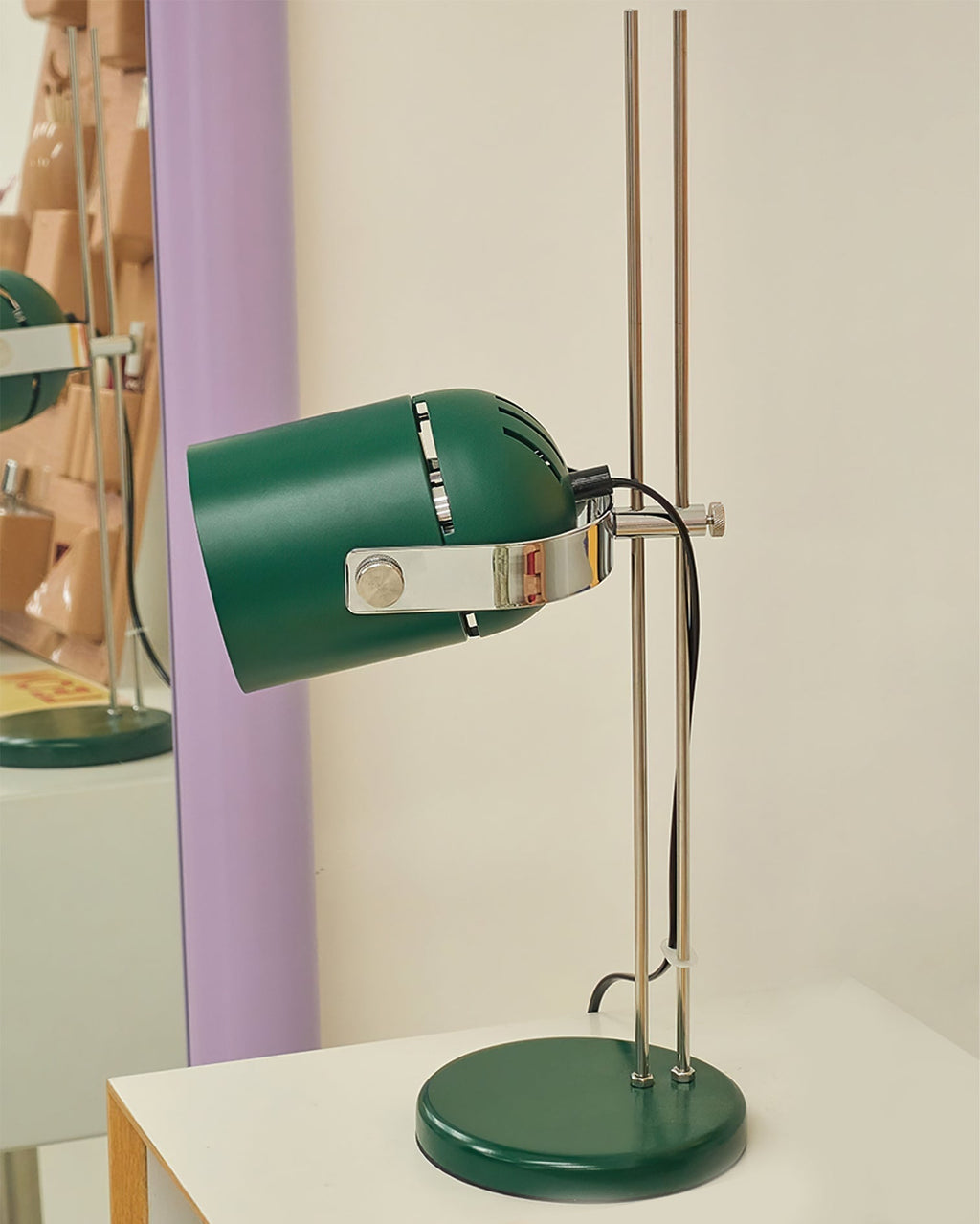 Aureli Height-Adjustable Table Lamp – Warm Ambient Glow