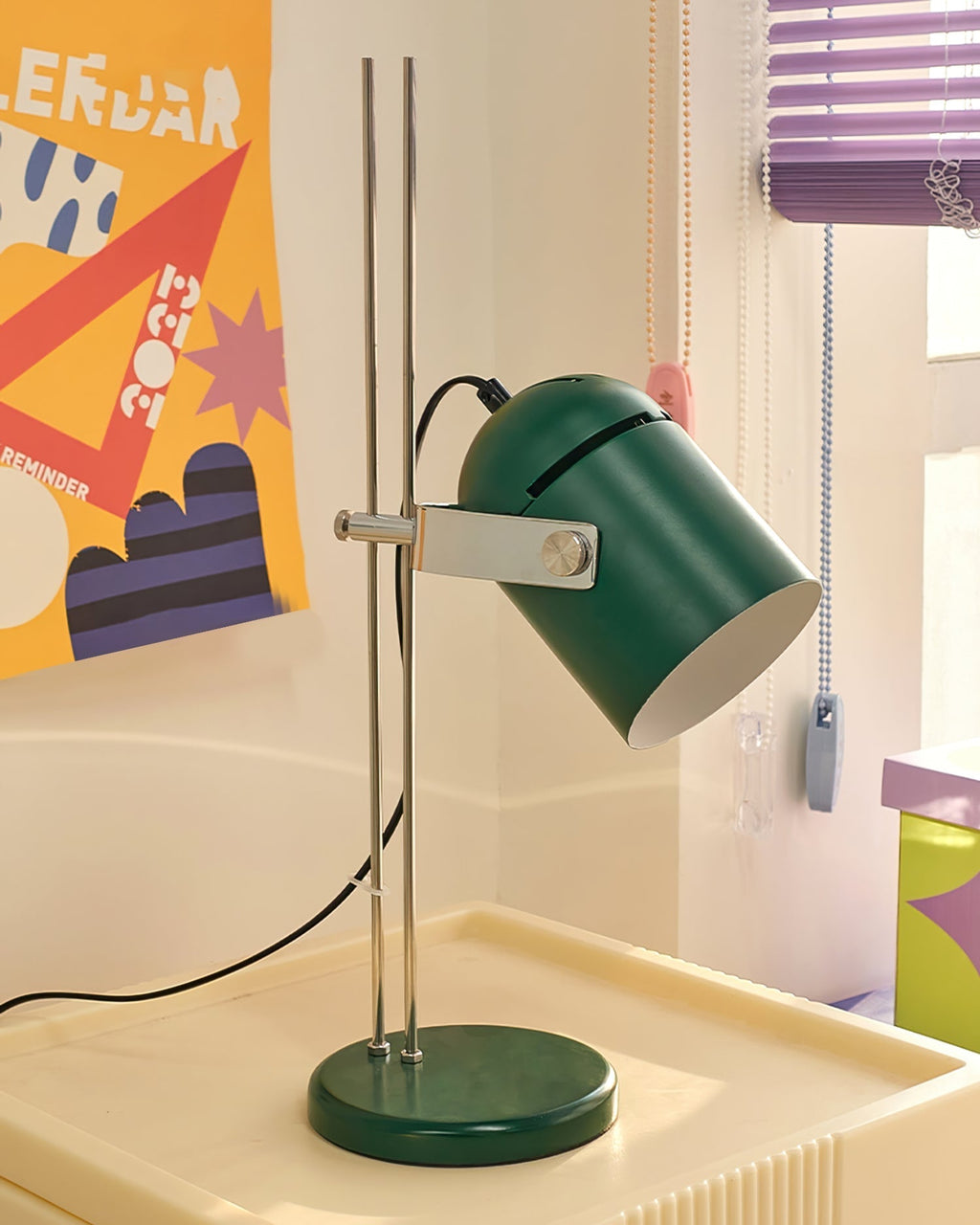 Aureli Height-Adjustable Table Lamp – Warm Ambient Glow