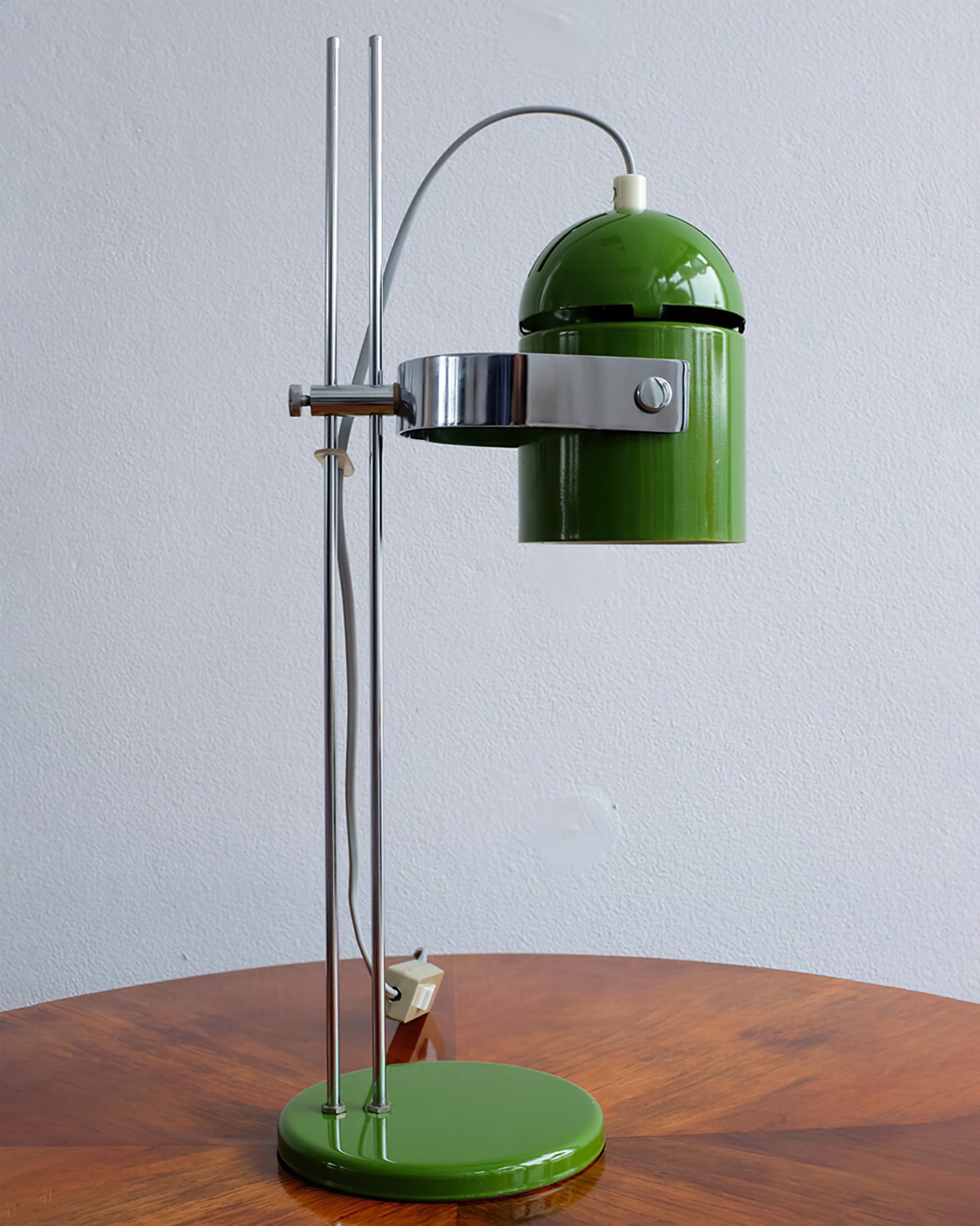 Aureli Height-Adjustable Table Lamp – Warm Ambient Glow