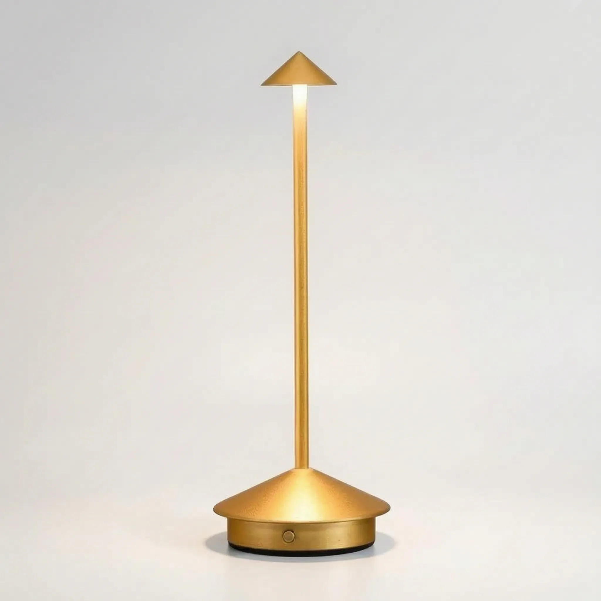 Minimalist Rechargeable Table Lamp -  Bedside Reading - Wildoxy
