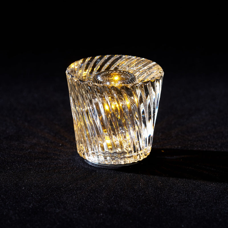 Timanttikristallivalaisin — langaton, himmennettävä, Ø 8.2 × K 9 cm