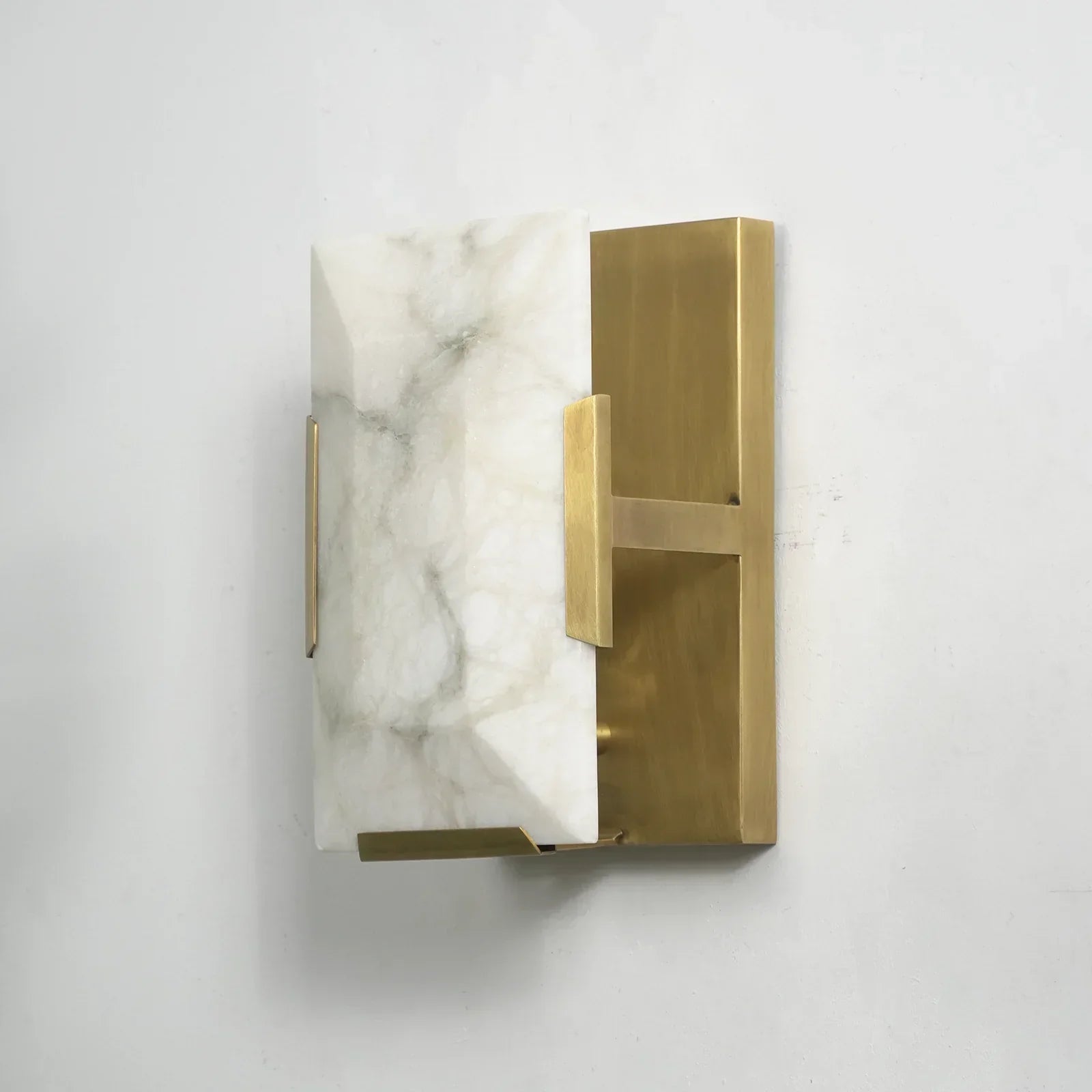 Alabaster Rectangular Wall Lamp | wildoxy