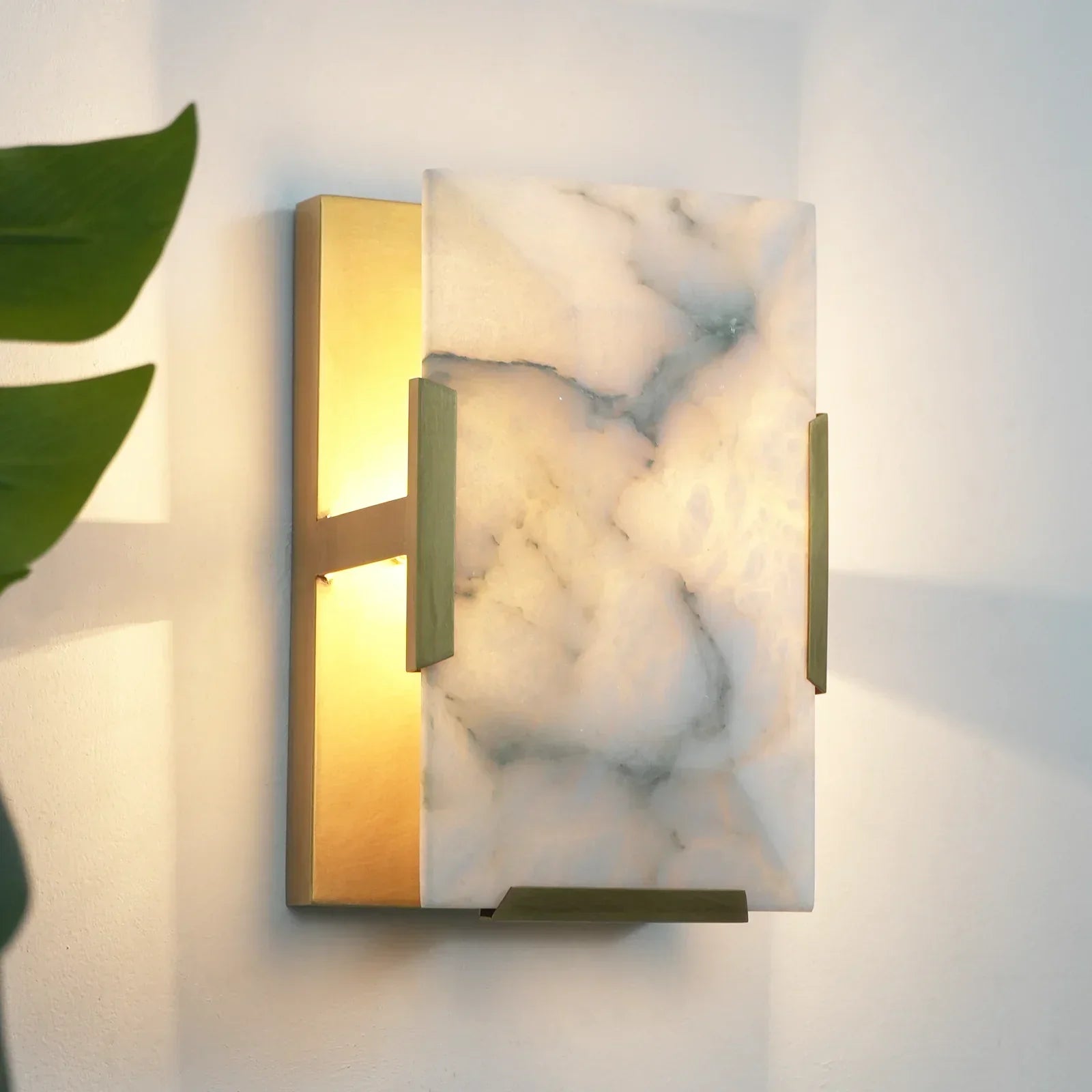 Alabaster Rectangular Wall Lamp | wildoxy