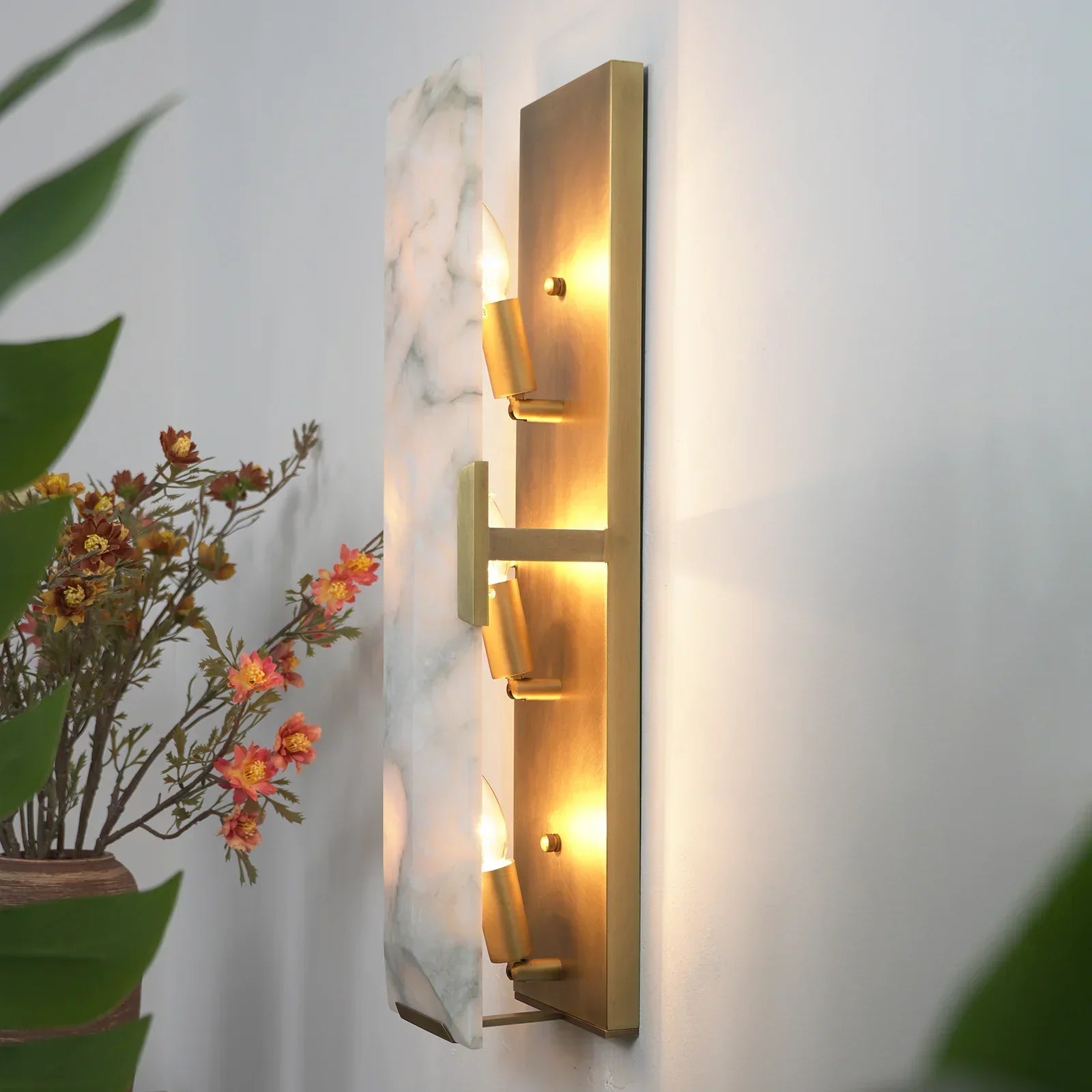 Alabaster Rectangular Wall Lamp | wildoxy