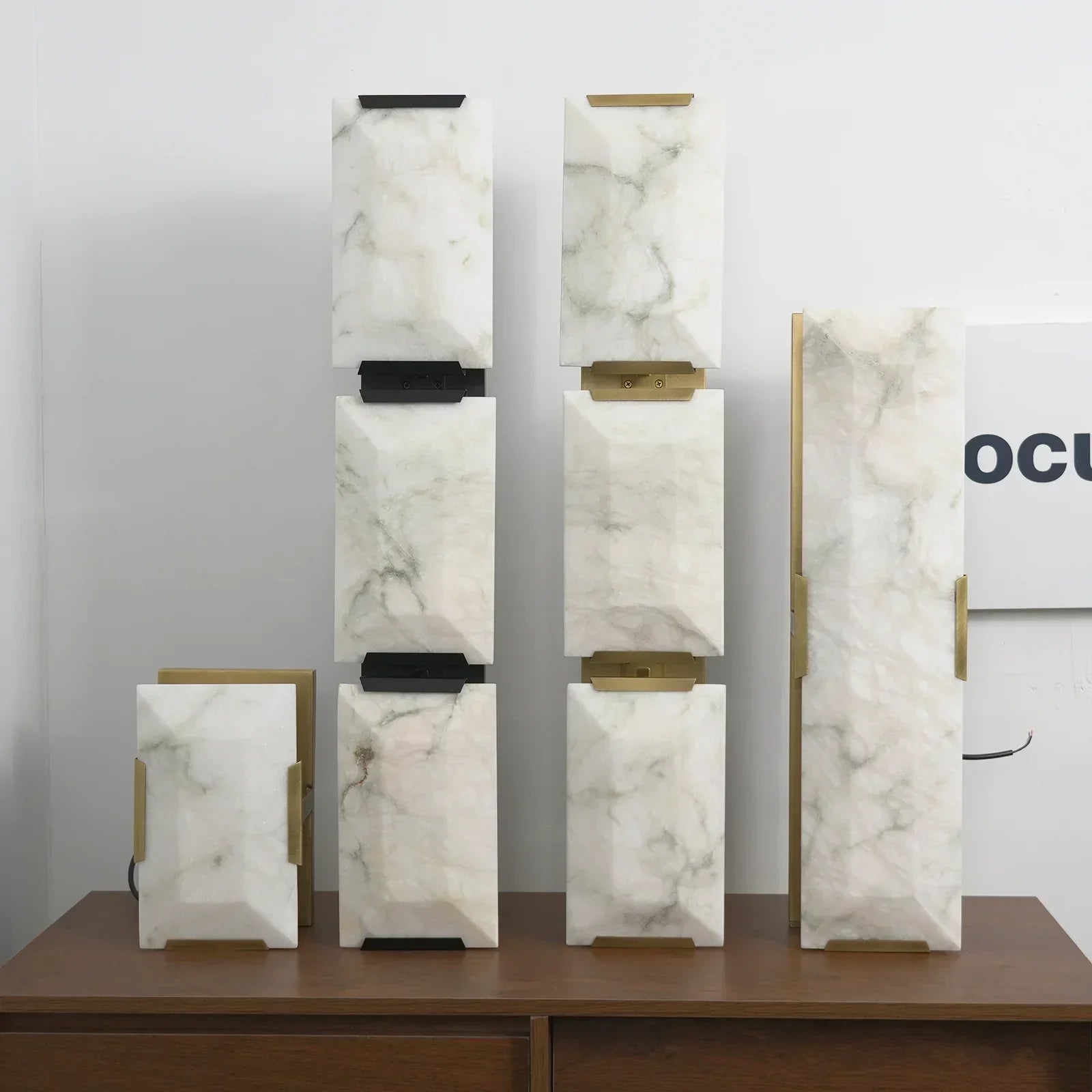 Alabaster Rectangular Wall Lamp | wildoxy